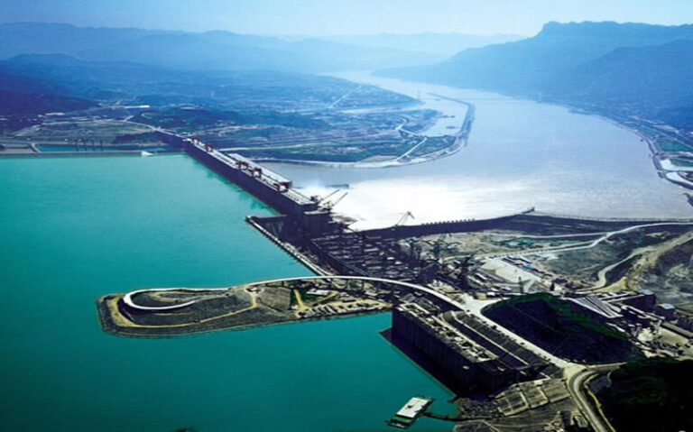 The three Gorges Dam is the world's largest hydroelectric power plant